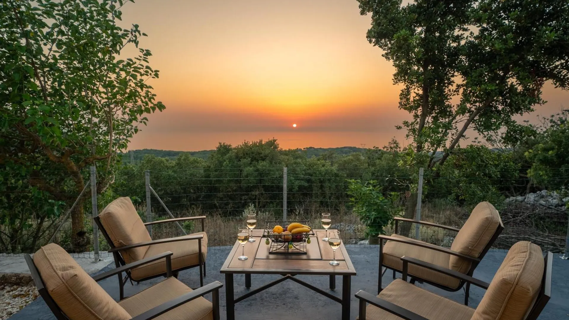 Villa Marilou location
